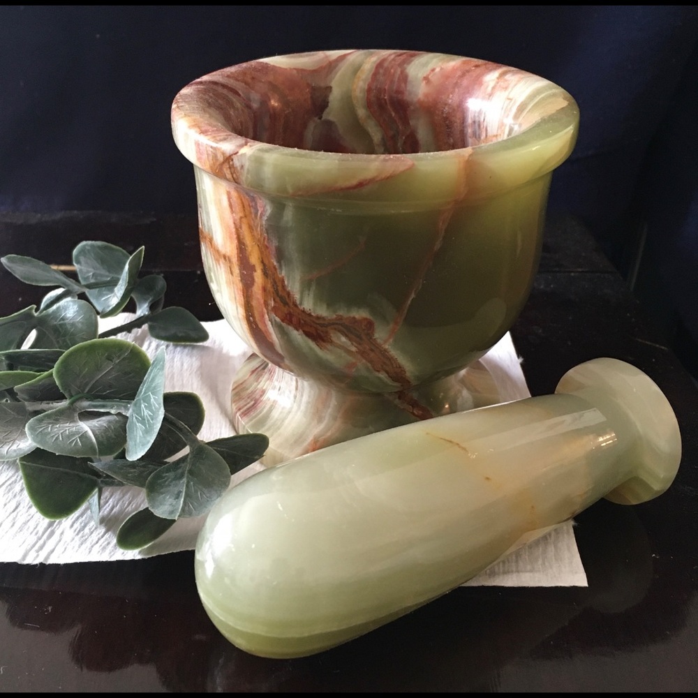 Green Onxy Mortal and Pestle Beautiful!!